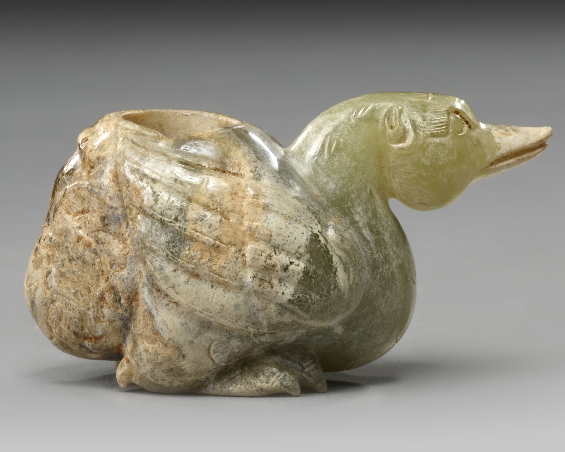 A CHINESE JADE DUCK WATER POT, SONG DYNASTY (960-1279) - Bild 2 aus 4