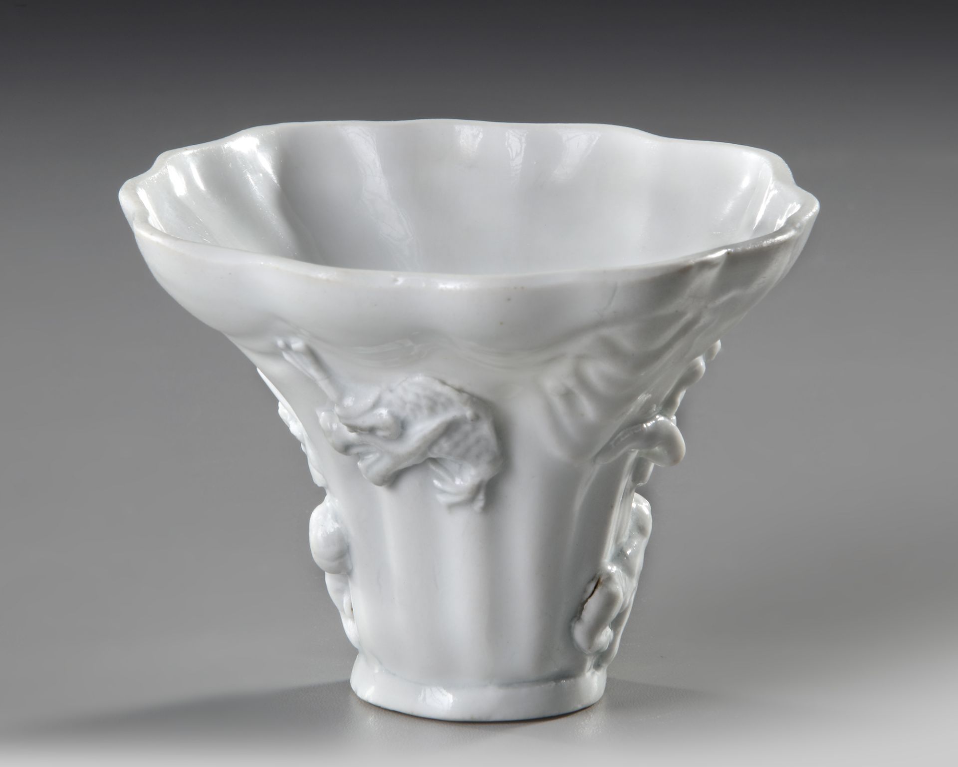 A CHINESE BLANC DE CHINE LIBATION CUP, 18TH CENTURY - Image 3 of 5