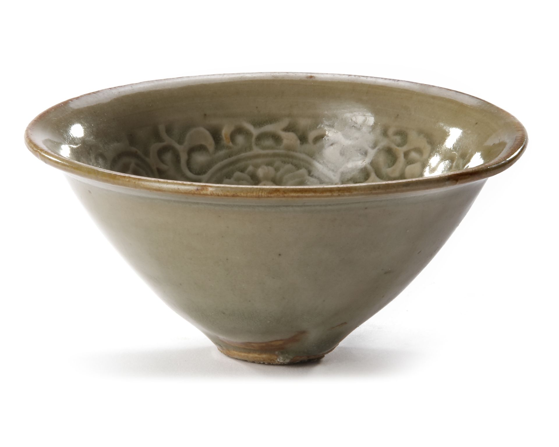 A SMALL CHINESE CELADON BOWL, SONG DYNASTY (960-1127) - Image 3 of 4