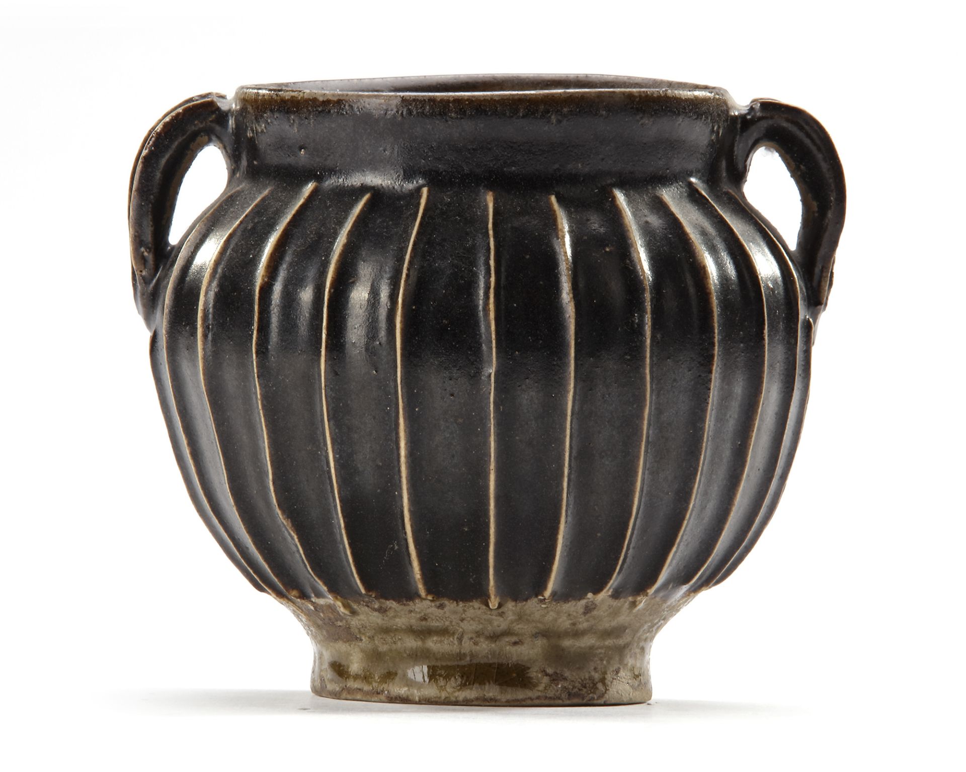 A CHINESE BLACK-GLAZED RIBBED JAR, NORTHERN SONG-JIN DYNASTY (960-1234)