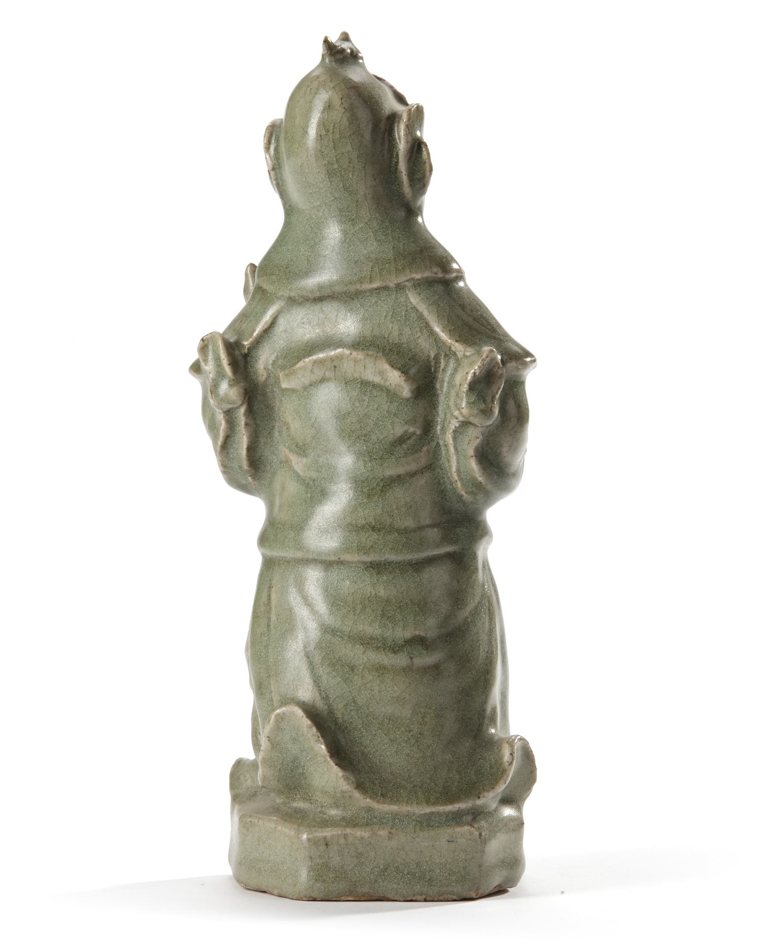 A CHINESE CELADON GUAN YU FIGURE, MING DYNASTY, 15TH CENTURY - Image 4 of 6