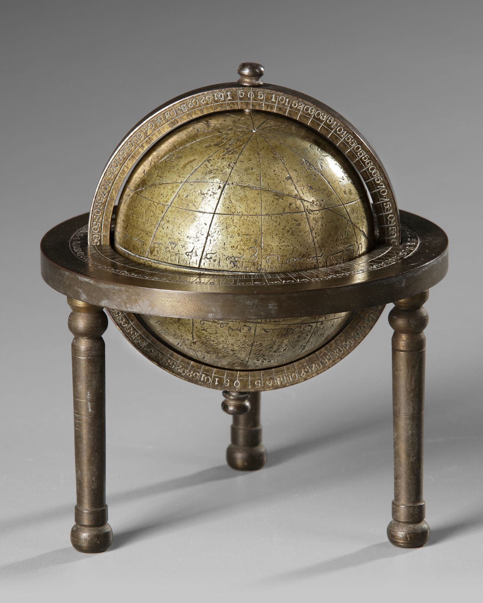 AN INDO-PERSIAN BRASS EASTERN ISLAMIC CELESTIAL GLOBE, INDO-PERSIAN LATE 17TH-EARLY 18TH CENTURY - Image 2 of 3