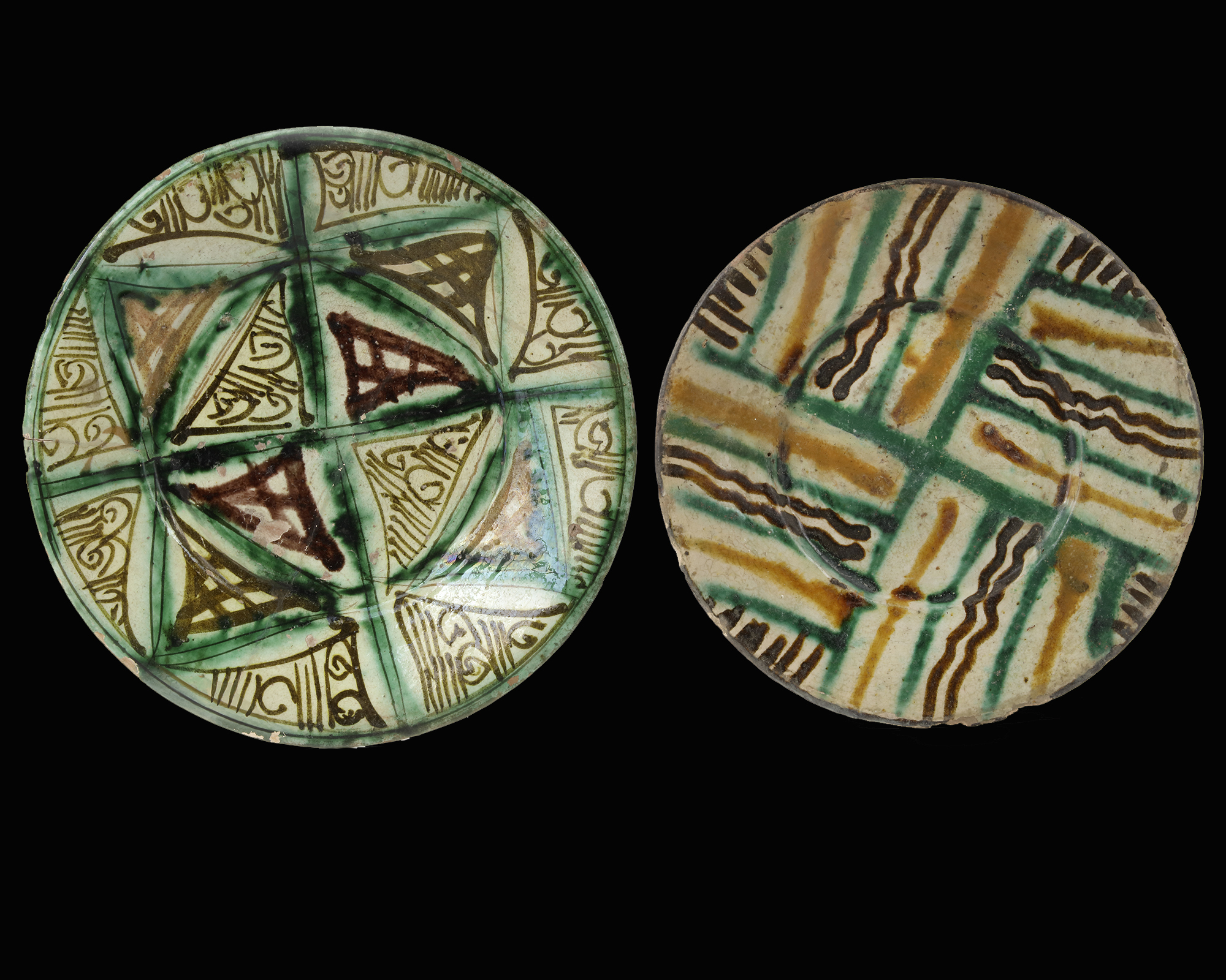 TWO NISHAPUR SPLASHWARE PLATES, PERSIA, 10TH CENTURY