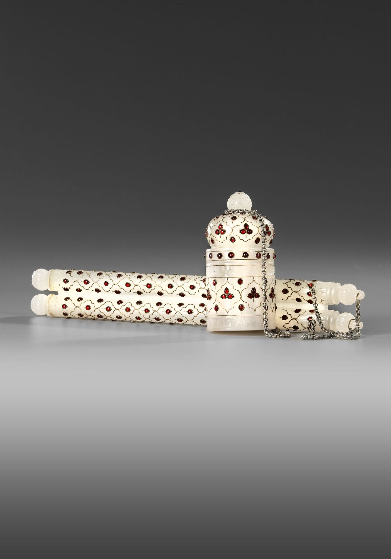 A MUGHAL STYLE WHITE PALE CELADON JADE SCRIBE'S CASE, 19TH CENTURY