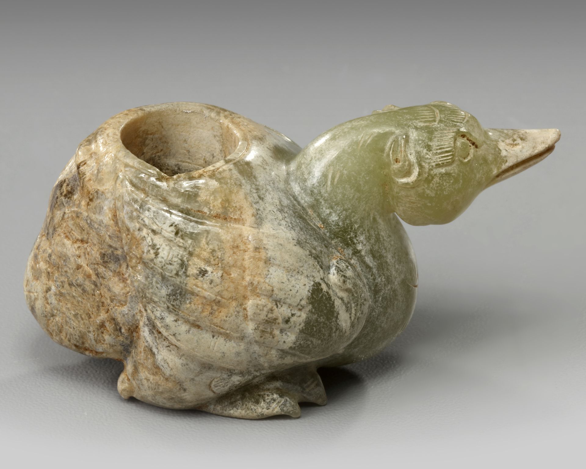 A CHINESE JADE DUCK WATER POT, SONG DYNASTY (960-1279) - Bild 3 aus 4