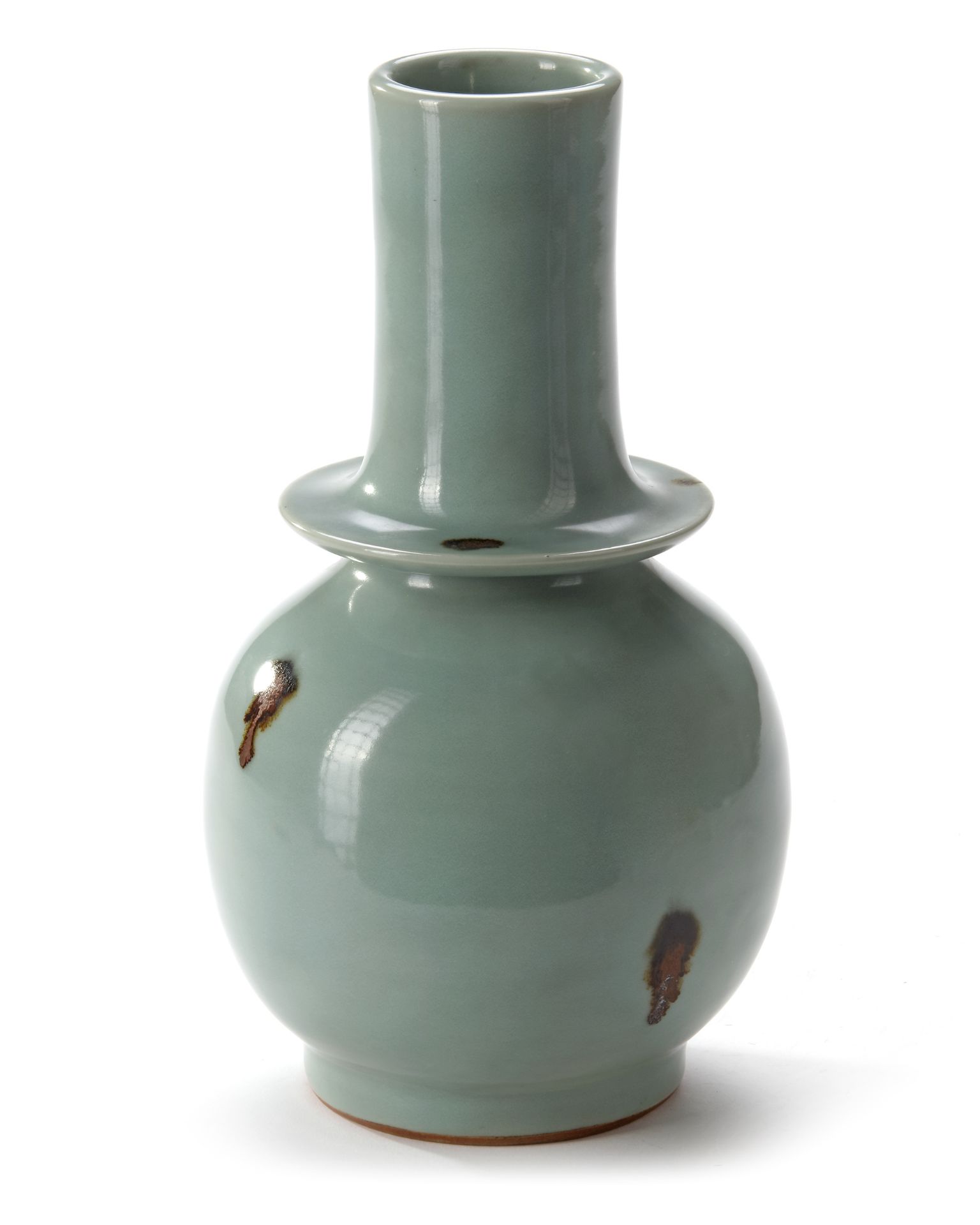 A LONGQUAN CELADON TOBI SEIJI SPOTTED BOTTLE, YUAN DYNASTY (1279-1368) - Image 2 of 4