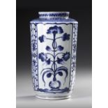 A JAPANESE BLUE AND WHITE CYLINDRICAL ARITA VASE, LATE 17TH CENTURY