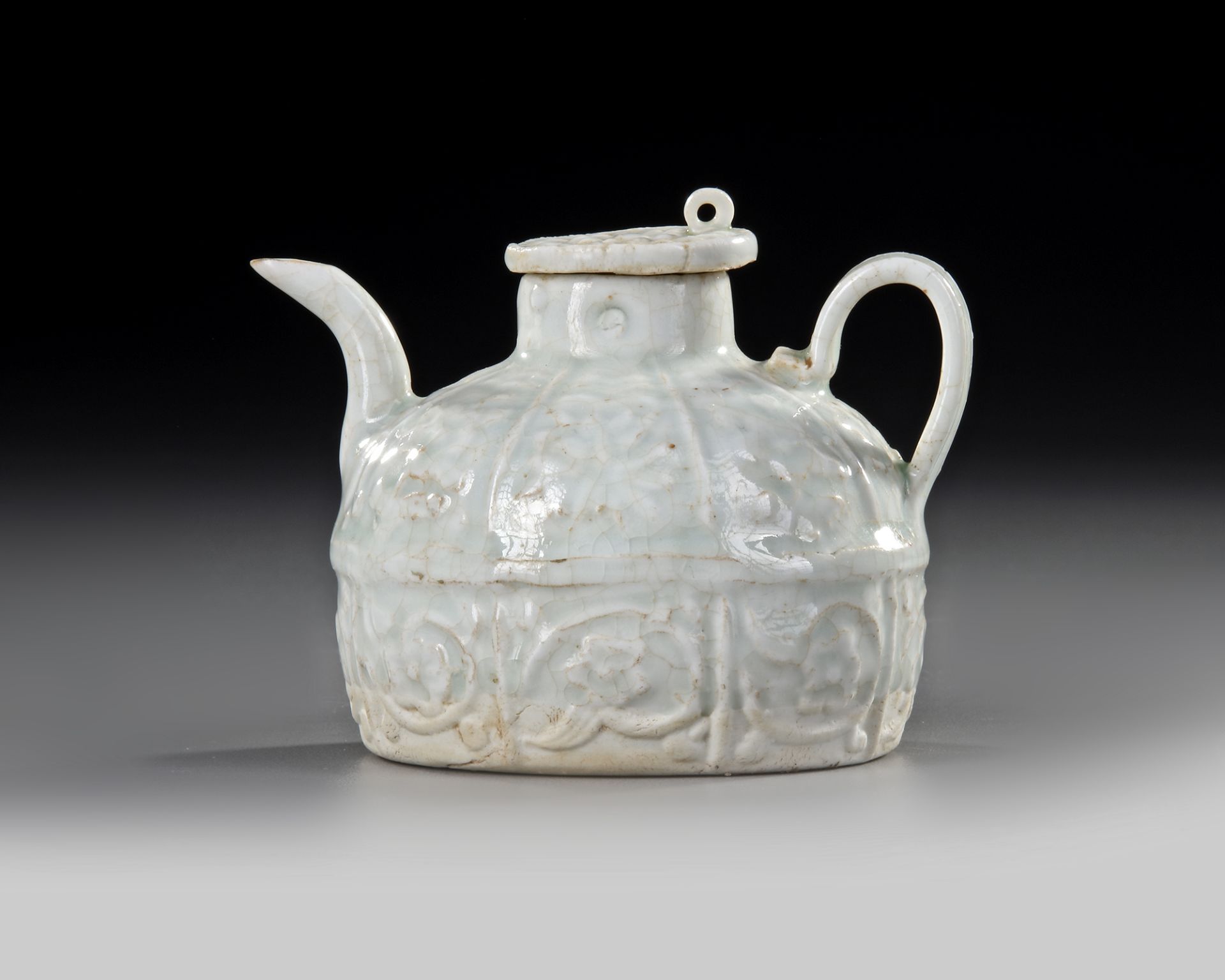 A SMALL CHINESE QINGBAI EWER, SONG DYNASTY (960-1279)