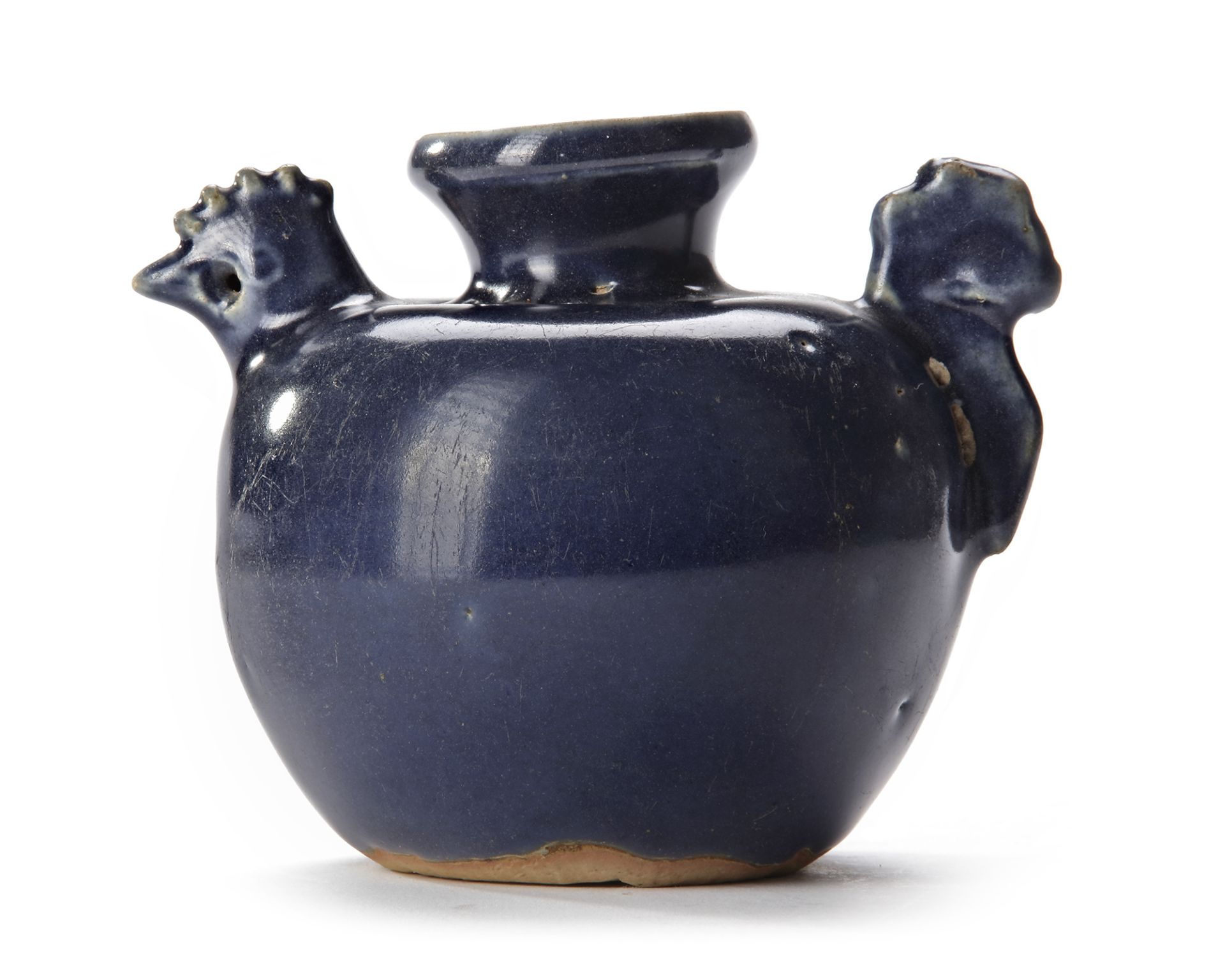 A CHINESE COBALT BLUE GLAZED CHICKEN EWER, MING DYNASTY, 16TH CENTURY