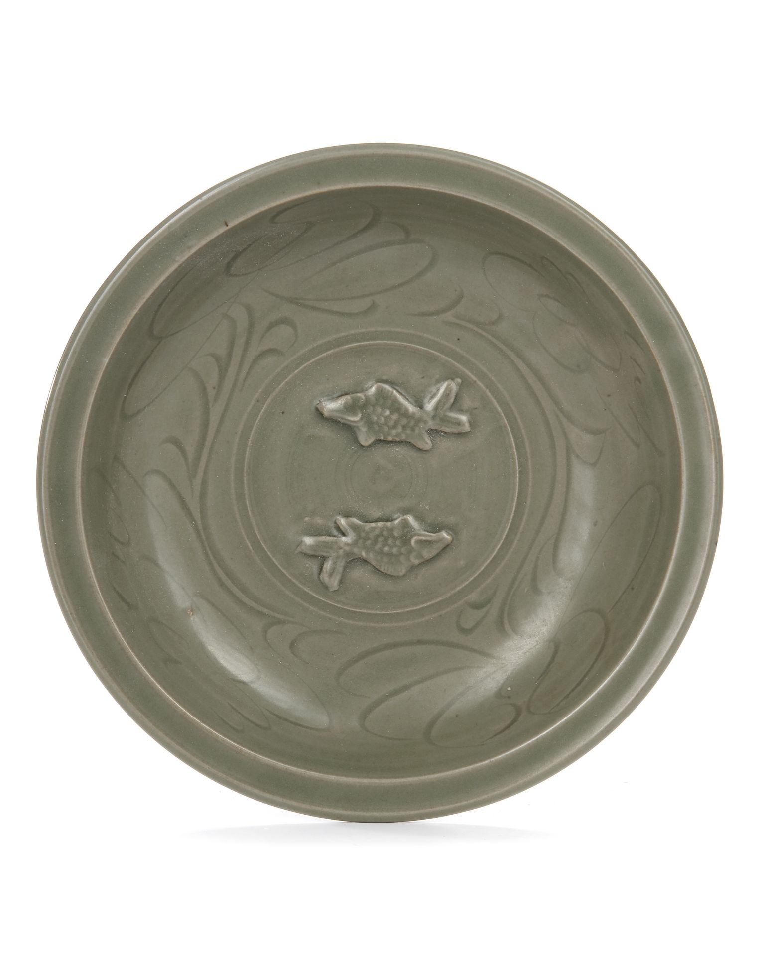 A LARGE 'LONGQUAN' CELADON 'TWIN FISH' DISH, YUAN DYNASTY (1271-1368)