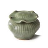 A CHINESE LONGQUAN CELADON CRACKLED ‘HUNDRED RIB’ JAR AND ‘LOTUS’ COVER, MING DYNASTY (1368-1644)