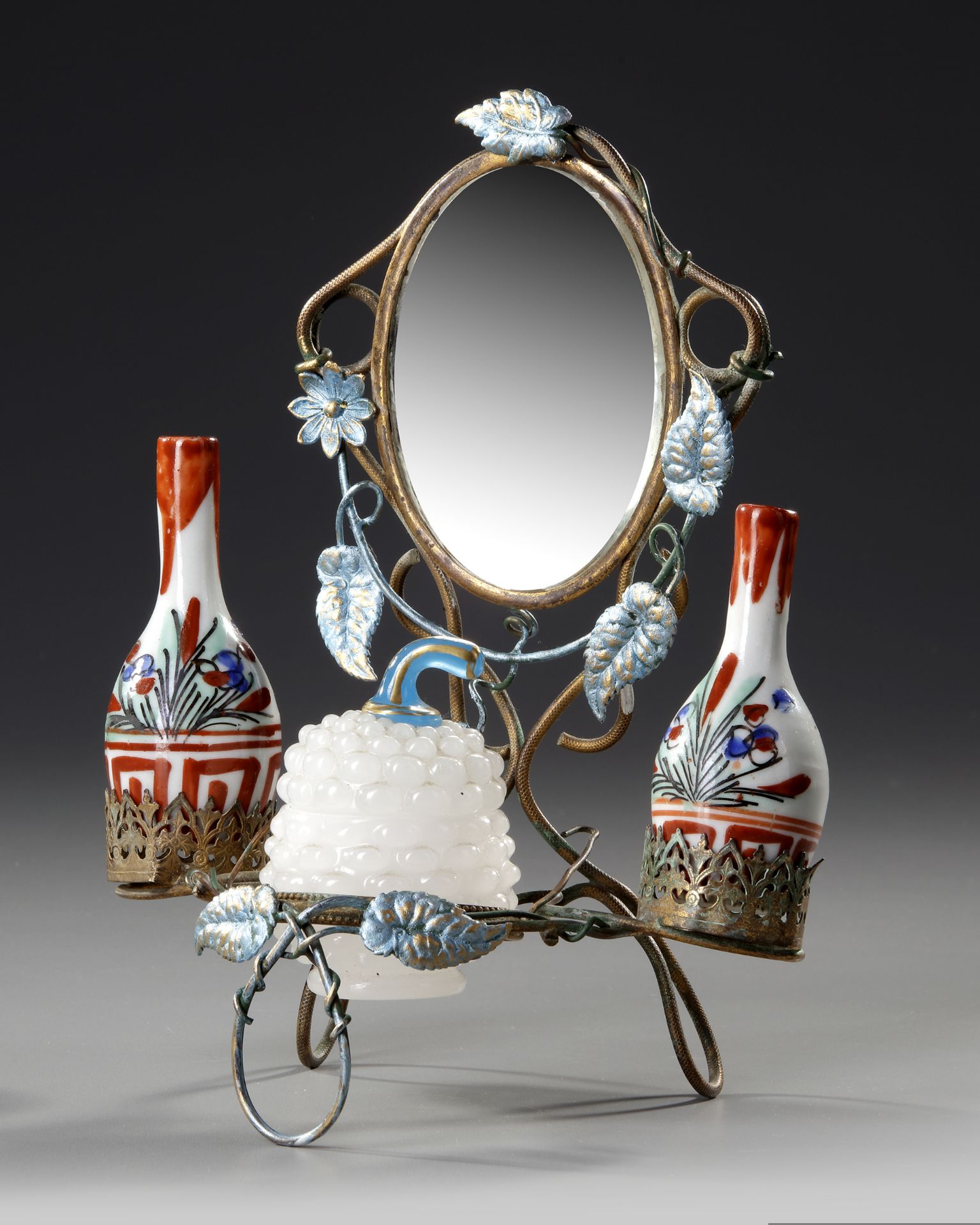 A FRENCH TOILET MIRROR WITH TWO IMARI VASES AND AN OPALINE BACCARAT BOWL, CIRCA 1860 - Image 4 of 6