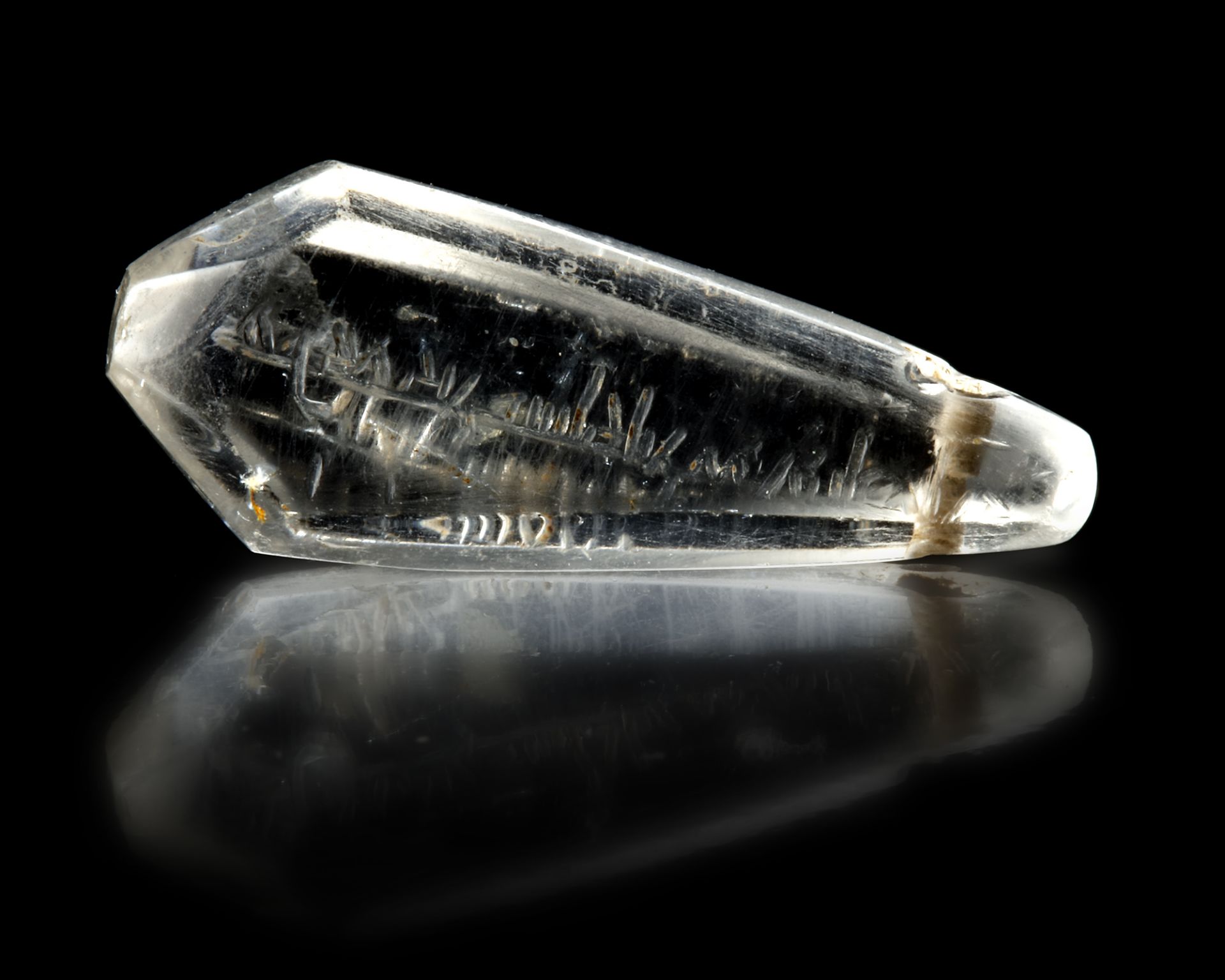 A CRYSTAL ROCK PENDANT - Bild 3 aus 8