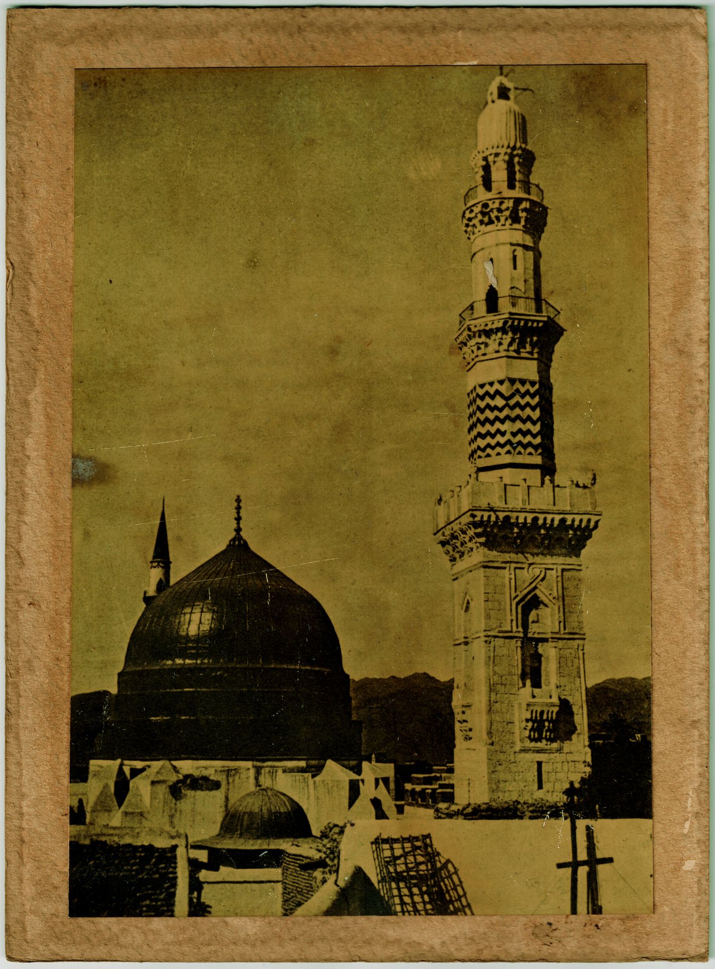 A COLLECTION OF SEVEN OLD PHOTOGRAPHS OF MECCA, MEDINA, THE MAHMAL AND THE HAJJ, EARLY 20TH CENTURY - Image 2 of 8