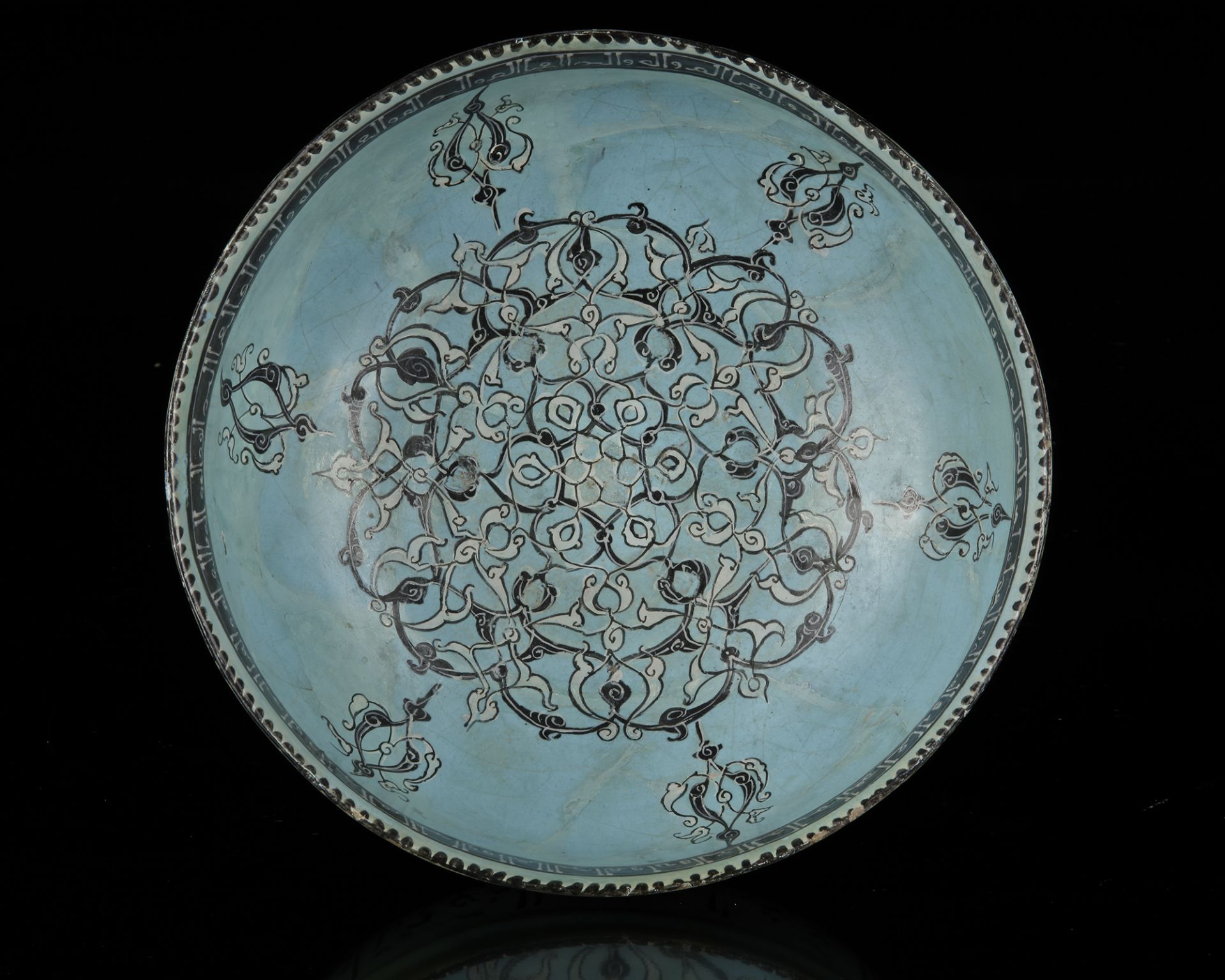 A SELJUK POTTERY BOWL, PERSIA, 13TH CENTURY