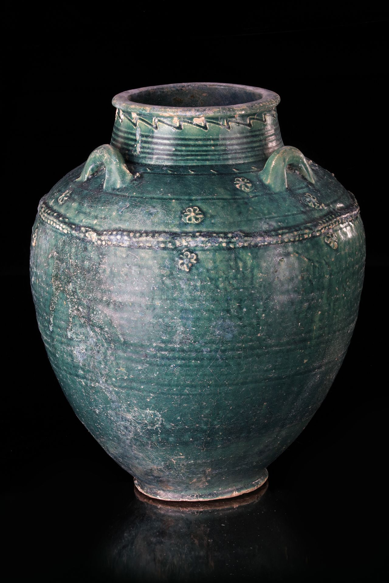 A LARGE POST SASSANIAN TURQUOISE GLAZED POTTERY STORAGE JAR, PERSIA, 6TH-8TH CENTURY - Image 3 of 3