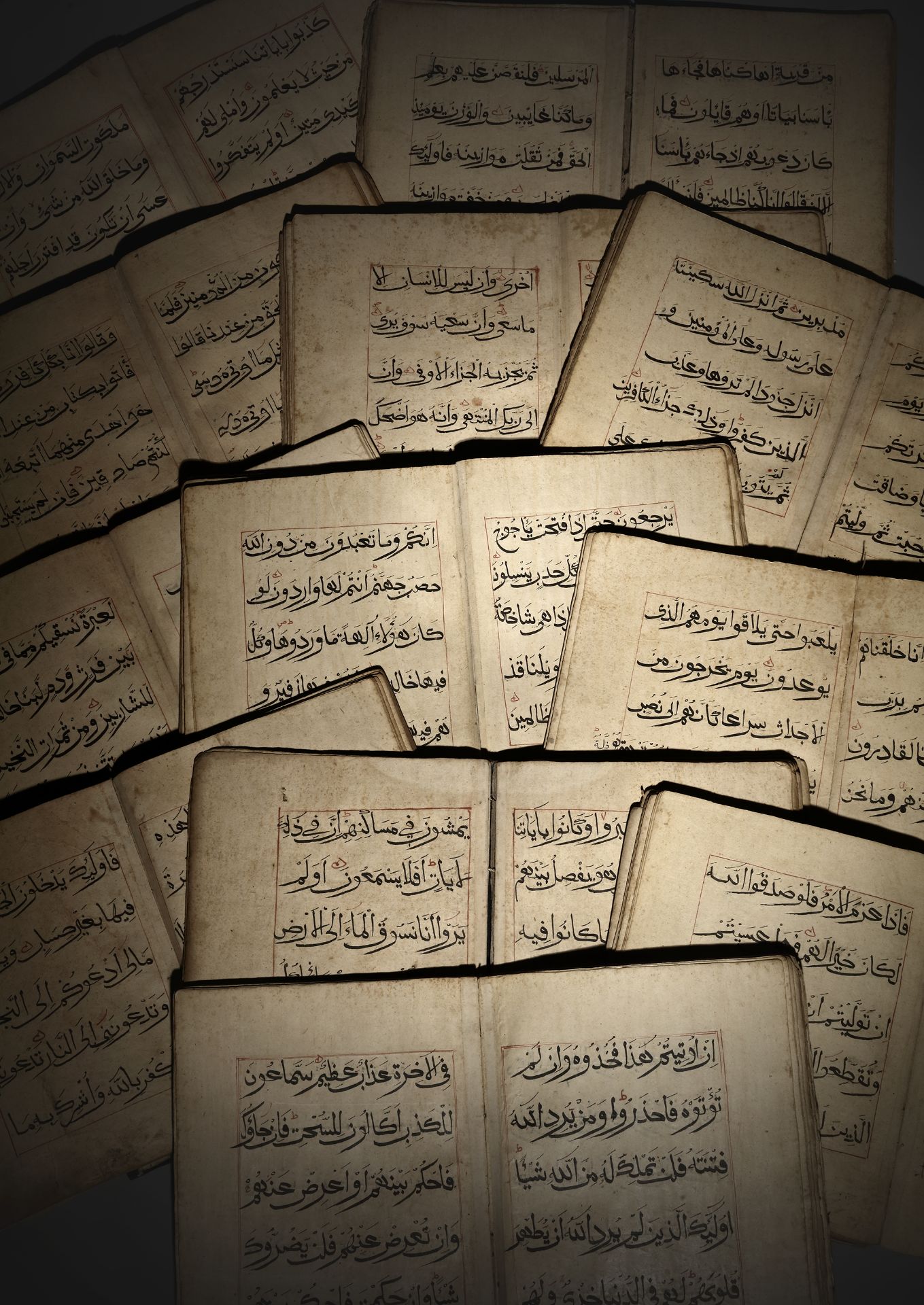 A COMPLETE QURAN IN 30 VOLUMES, CHINA, YUNNAN, 17TH CENTURY