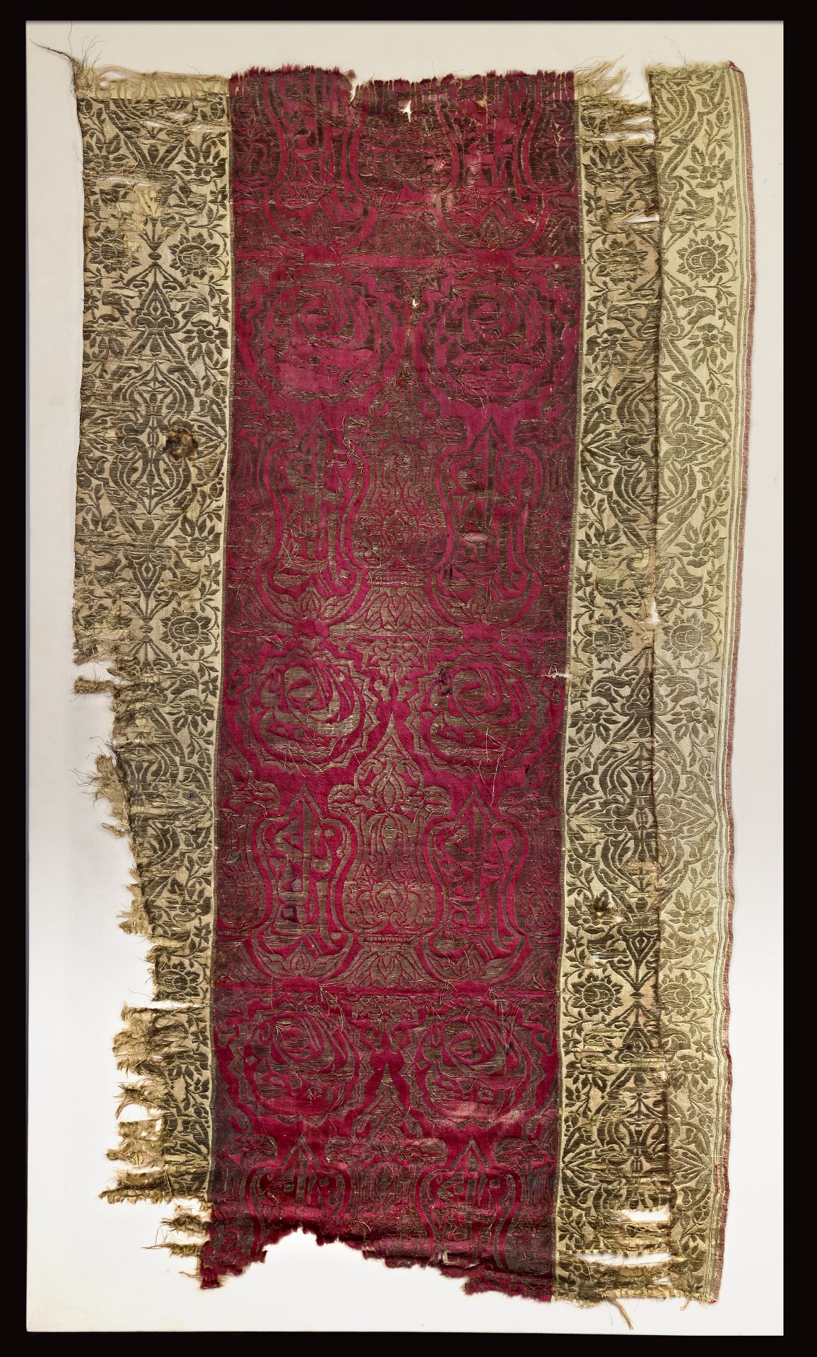 AN OTTOMAN SILK AND VELVET THREAD BROCADE ( KEHMA) FRAGMENT, TURKEY 17TH CENTURY