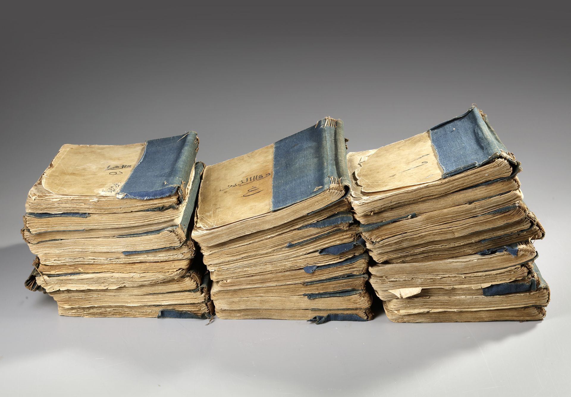 A COMPLETE QURAN IN 30 VOLUMES, CHINA, YUNNAN, 17TH CENTURY - Image 2 of 5