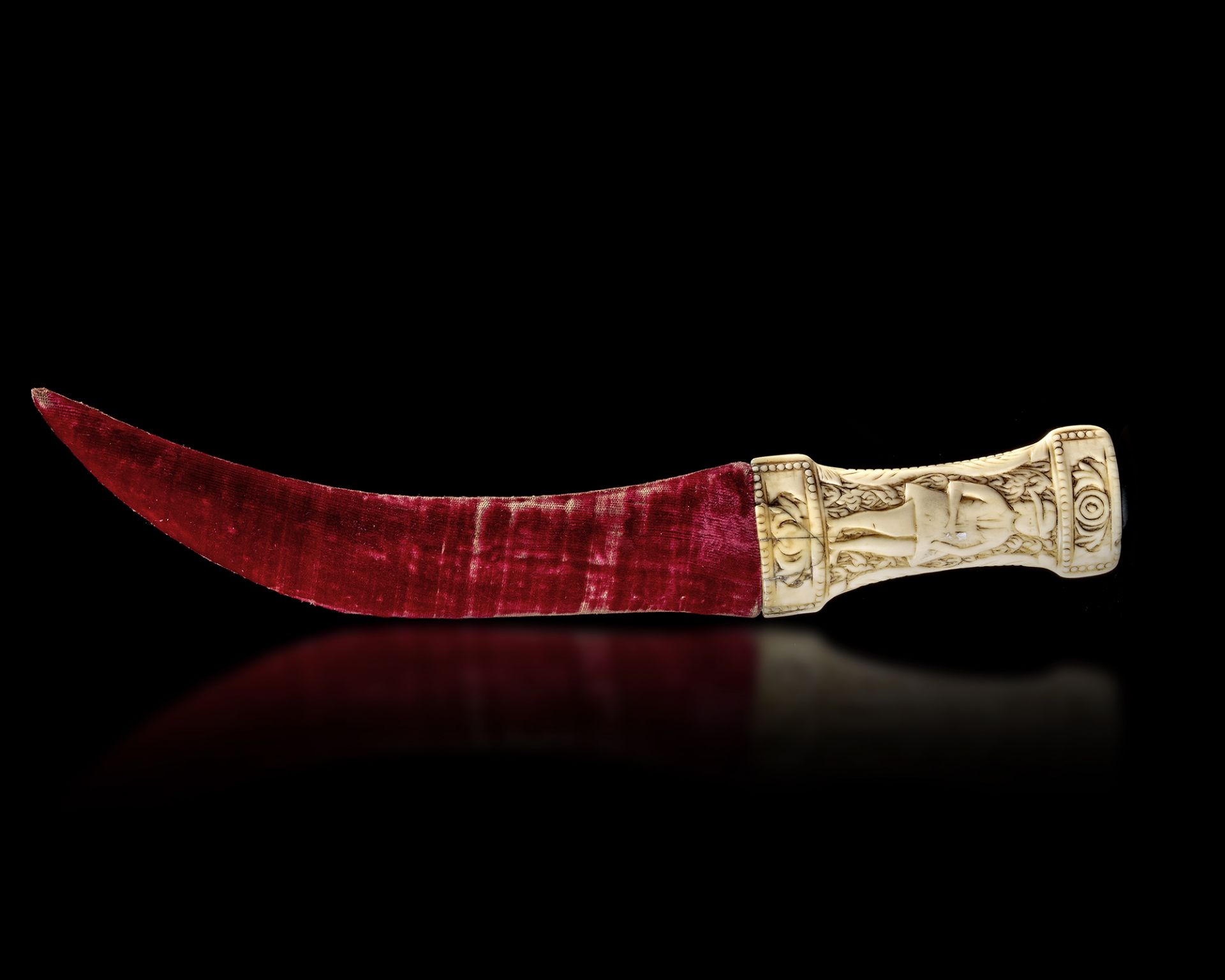 A QAJAR IVORY HILTED DAGGER, PERSIA 19TH CENTURY - Image 3 of 4