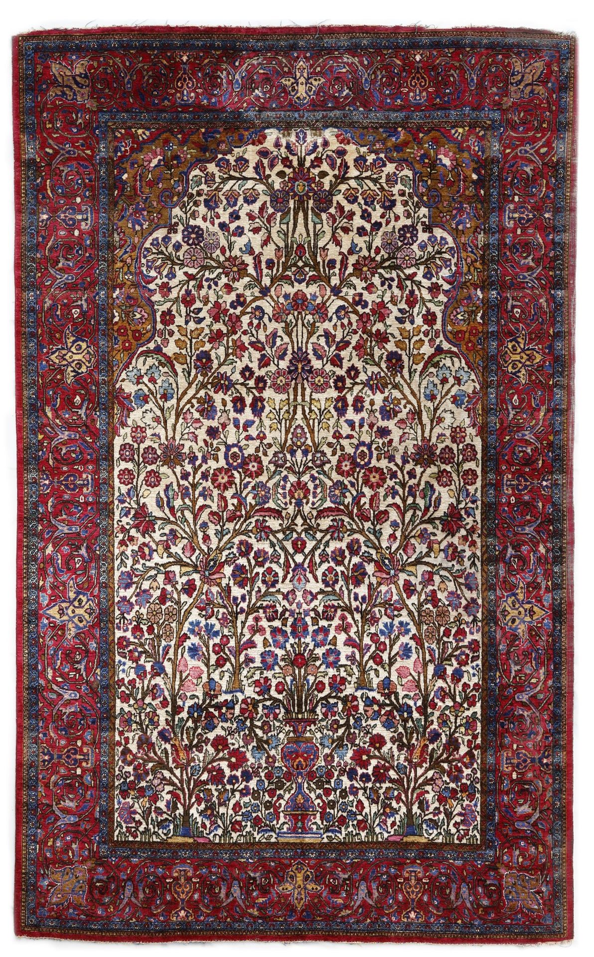 A SILK KASHAN PRAGER, PERSIA, LATE 19TH CENTURY-EARLY 20TH CENTURY