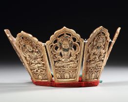 A TIBETAN RITUAL CROWN, 19TH CENTURY