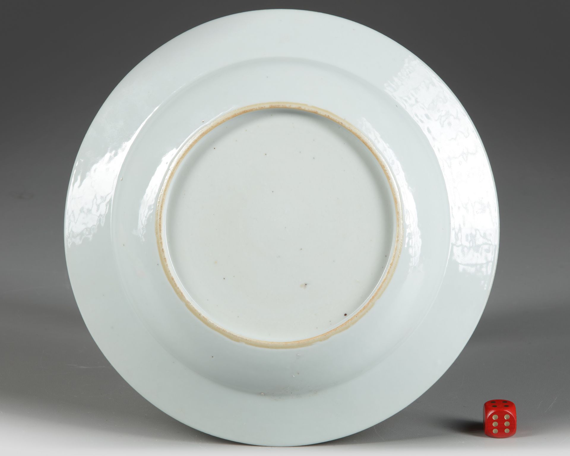 A CHINESE FAMILLE ROSE 'LADY & BOYS' DISH, 20TH CENTURY - Image 2 of 2