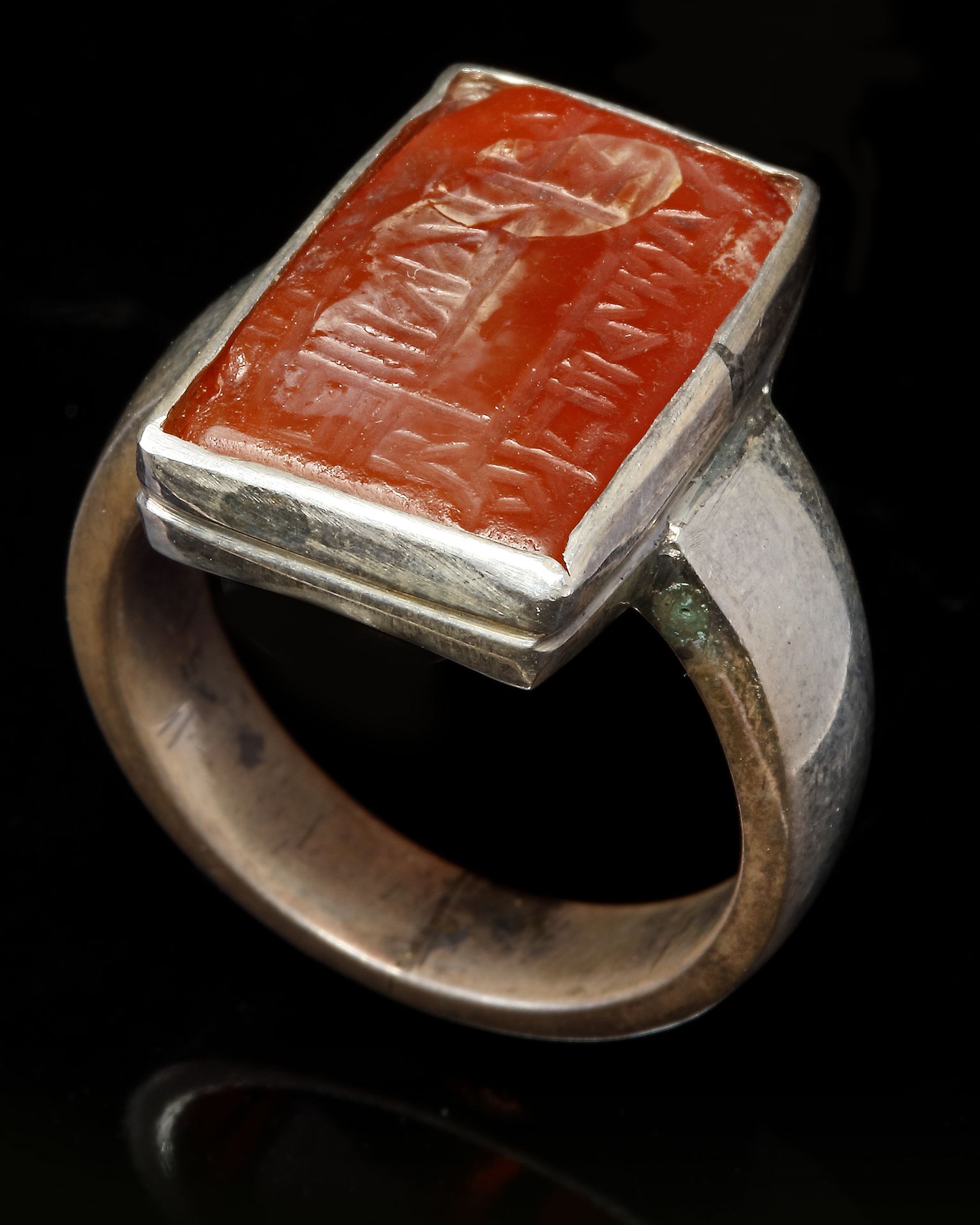 AN AGATE SEAL SILVER RING - Image 4 of 4