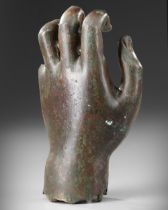 A ROMAN BRONZE FEMALE LEFT HAND, CIRCA 1ST CENTURY AD