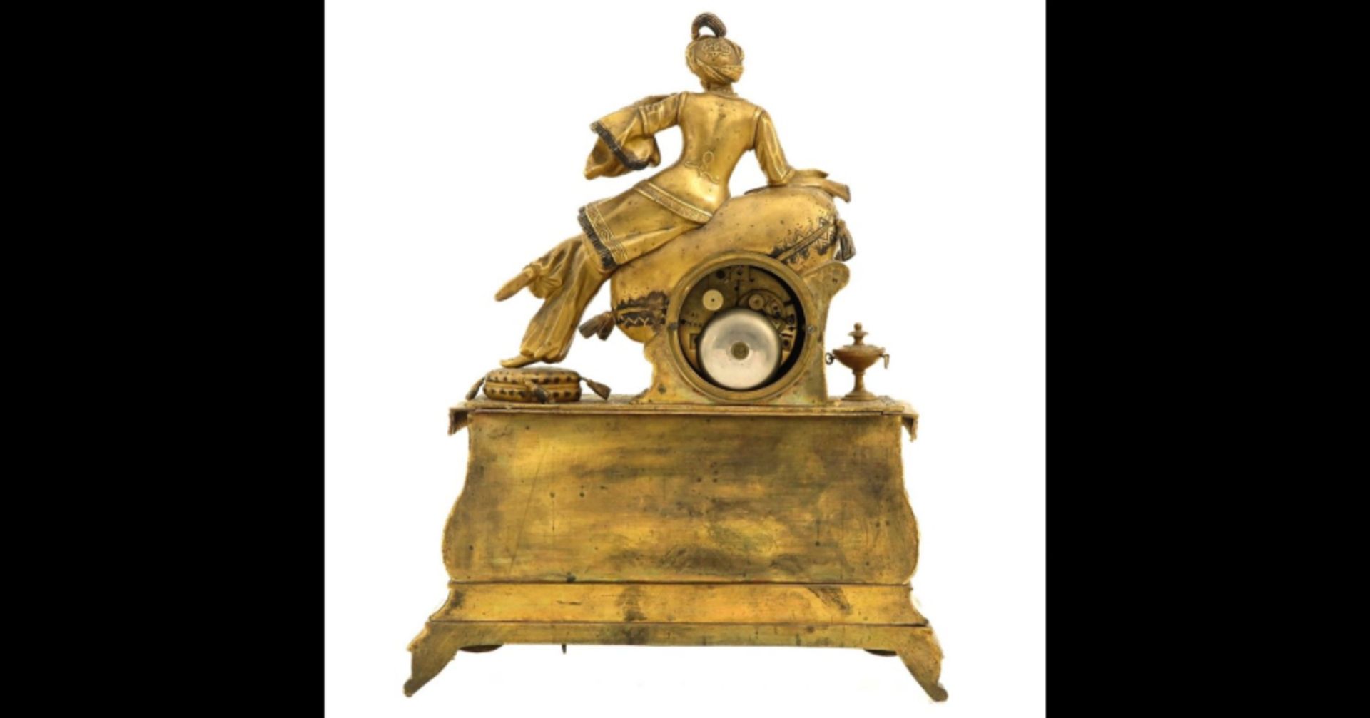 A fire-gilt French pendule circa 1820 - Image 6 of 8