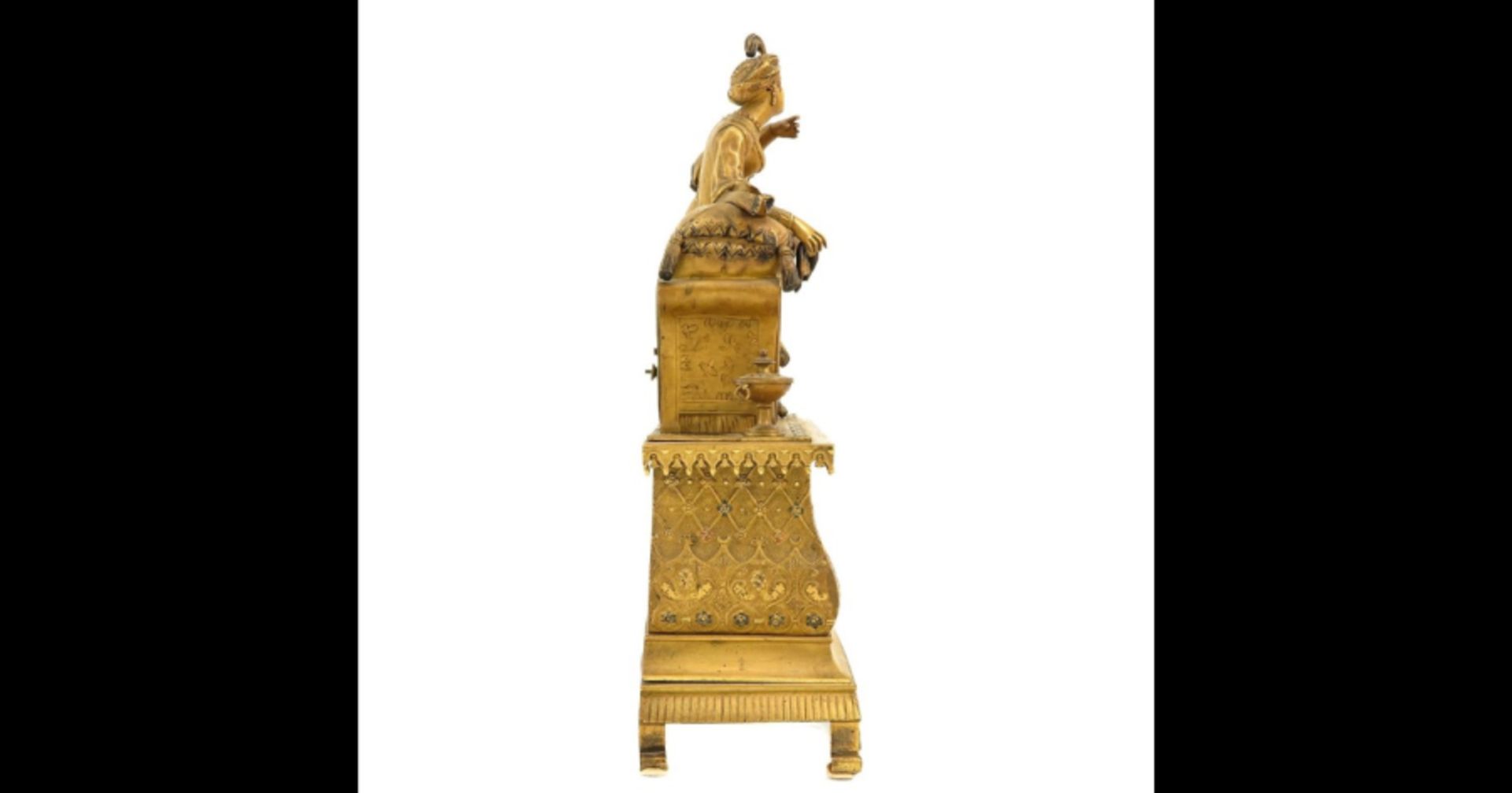 A fire-gilt French pendule circa 1820 - Image 4 of 8