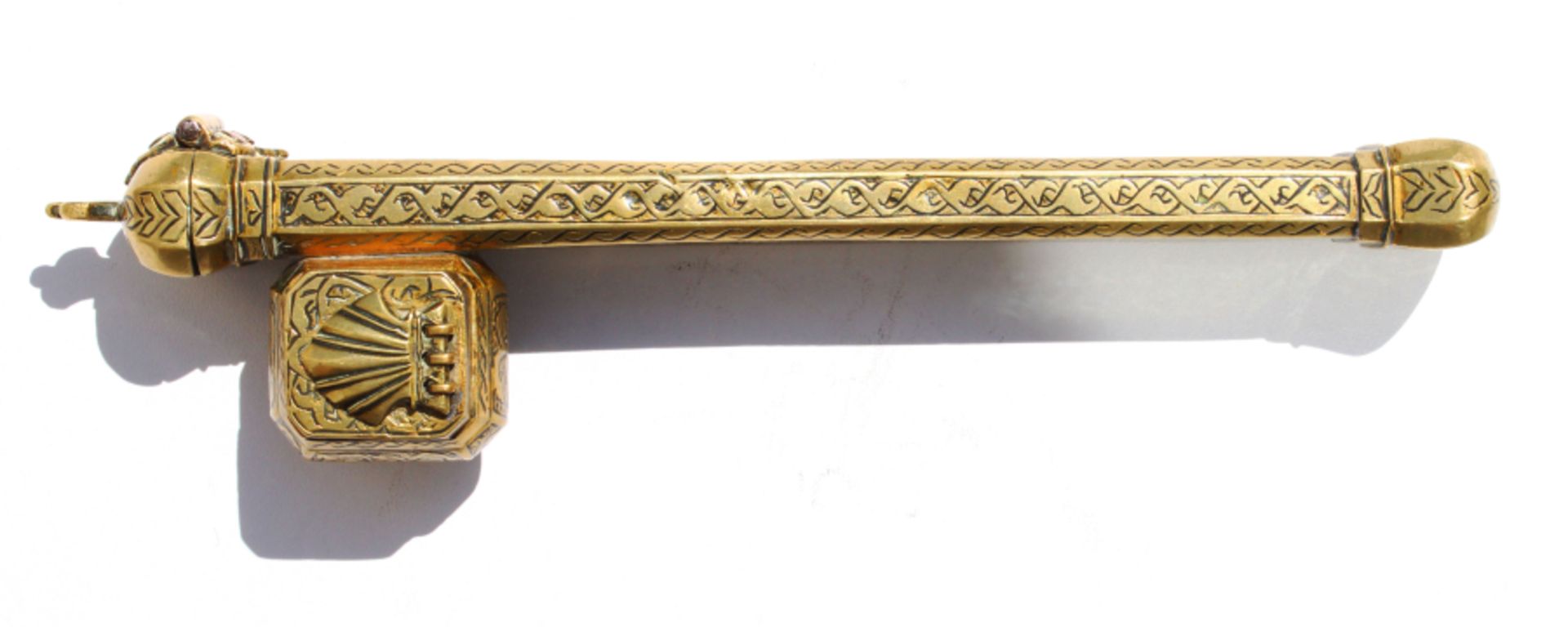 Ottoman brass pen case with inkwell - Image 8 of 12