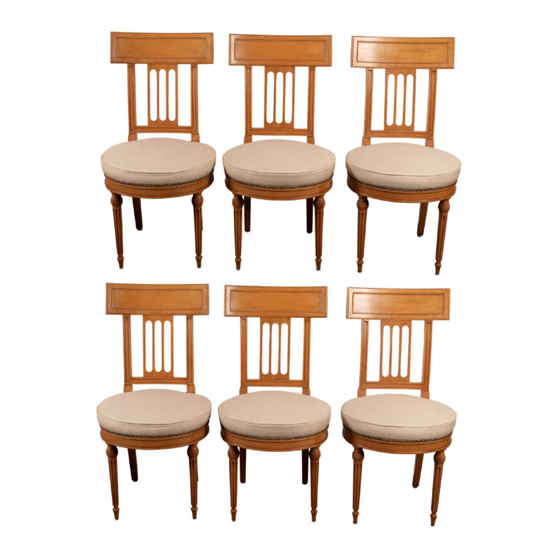 CHAISES