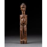 Figure féminine Bois sculpté et patiné Peuple Lobi, Burkina-Faso H. 18 cm