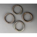 Ensemble de bracelets Bronze Probablement Asie du Sud Diamètre : 9 cm