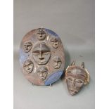 Masque Teke polycéphale Style Ilibo, Nigeria Bois sculpté, patiné et peint en polychromie H. 55 cm