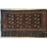 TAPIS de selle Yémouth (chaine, trame et velours en laine), Turkménistan, vers 1930-1960 122 x 62 cm