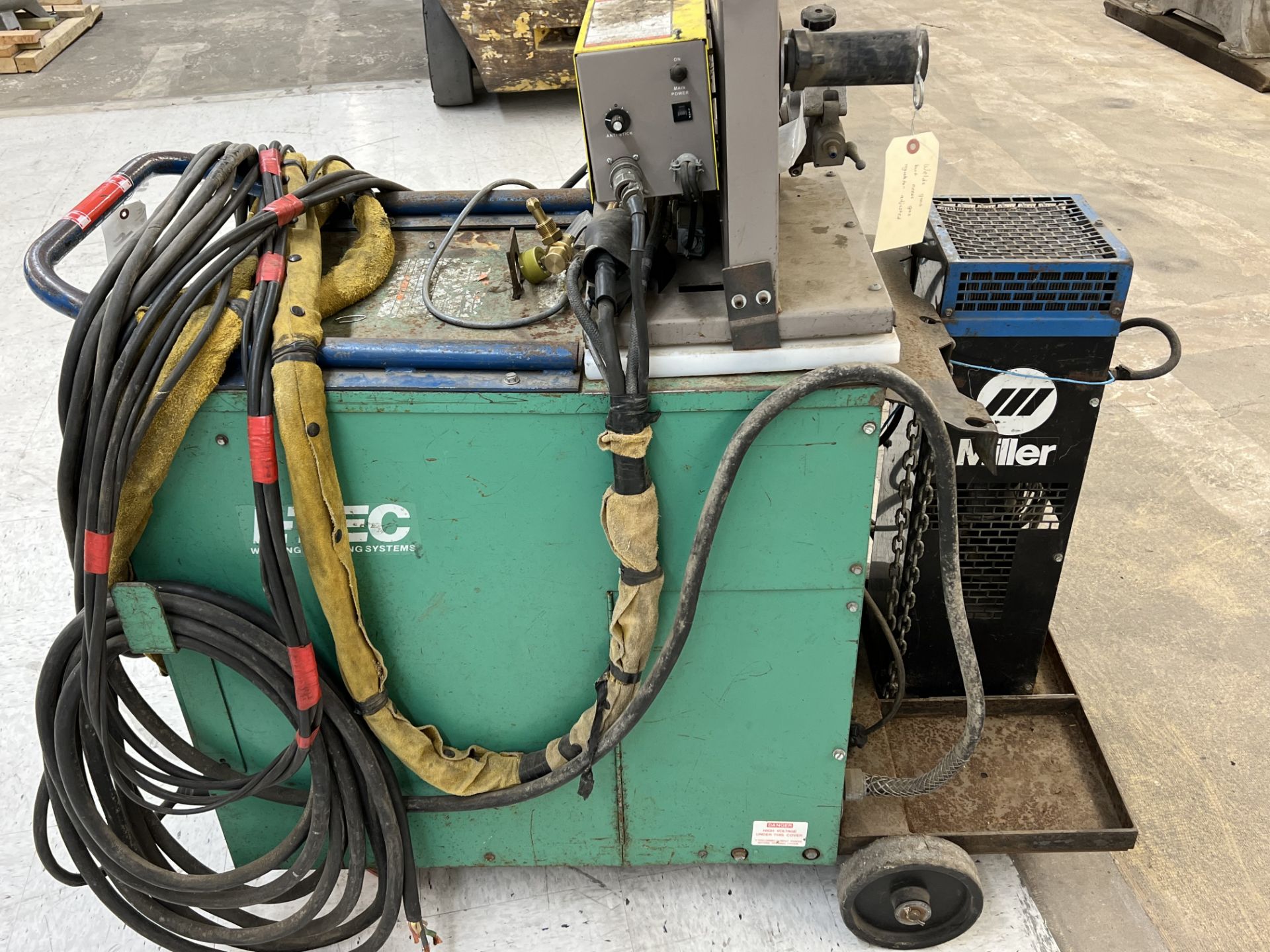 L-TEC VI-450 Welder With Miller Watermate Cooler - Image 4 of 5