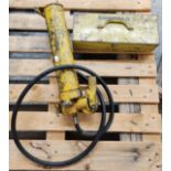 Enerpac Manual Hydraulic Pump & Dies