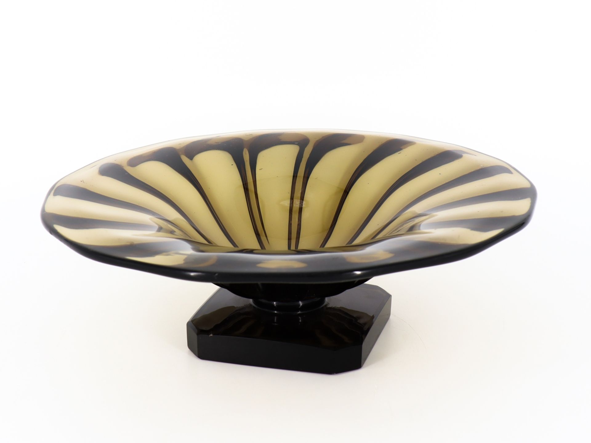 Daum, Nancy France Smoke-coloured glass, Art Deco bowl c. 1930 - Image 4 of 7