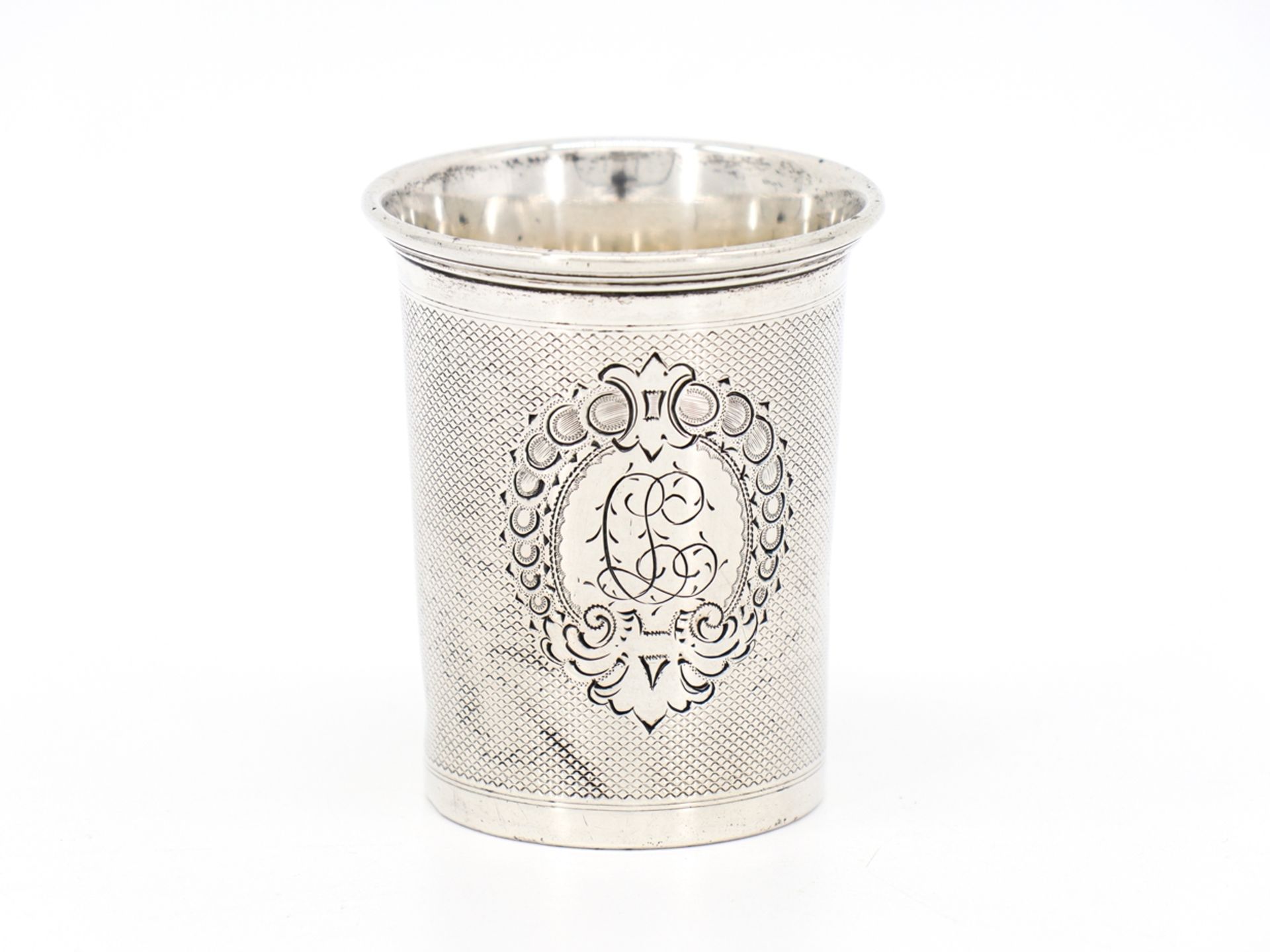 Silver cup 13 lot silver monogrammed, mid 19th century.  - Image 8 of 8