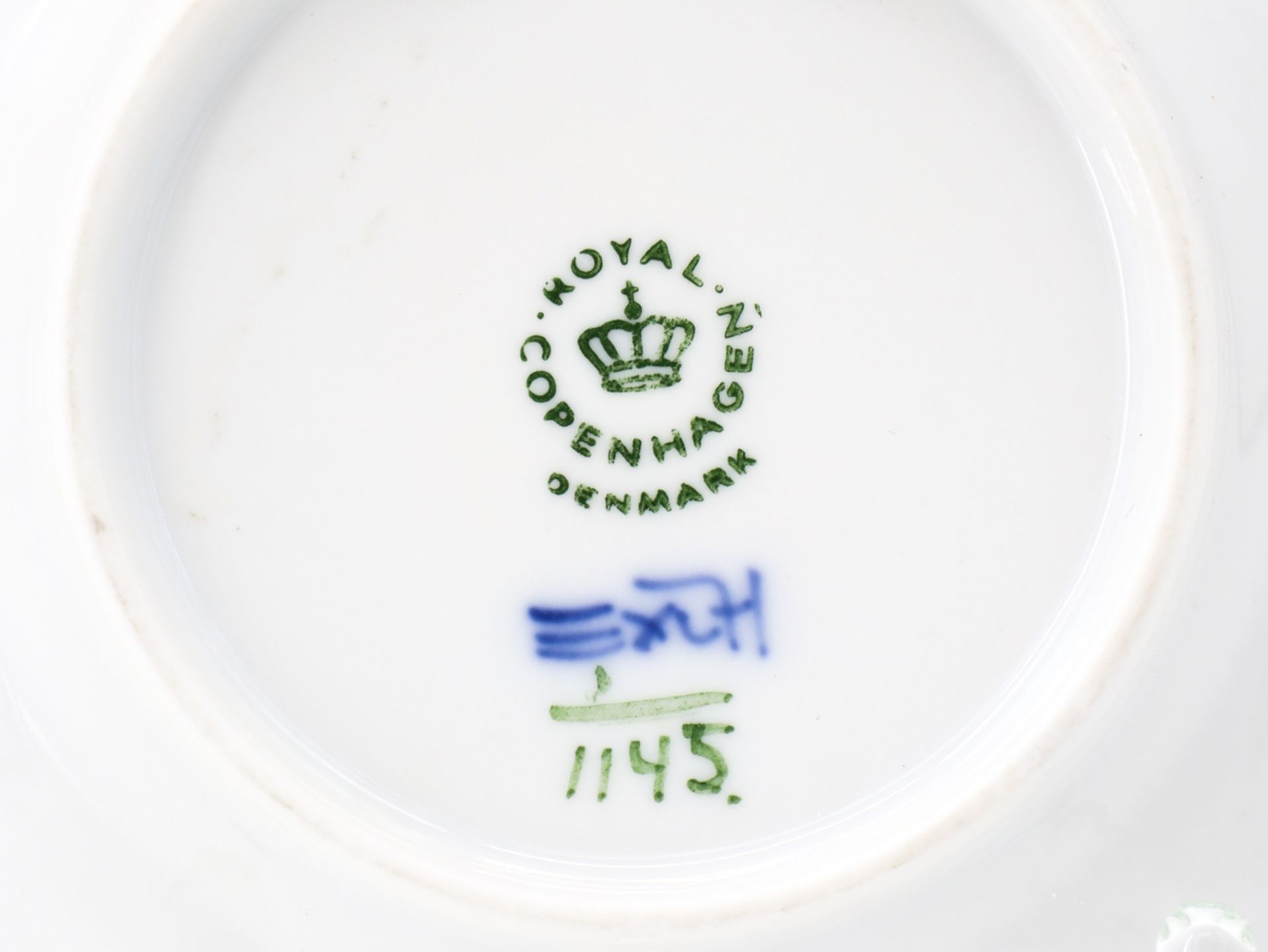 Royal Copenhagen Vase, Bowl Musselmalet, 3 pieces, solid point. - Image 4 of 5