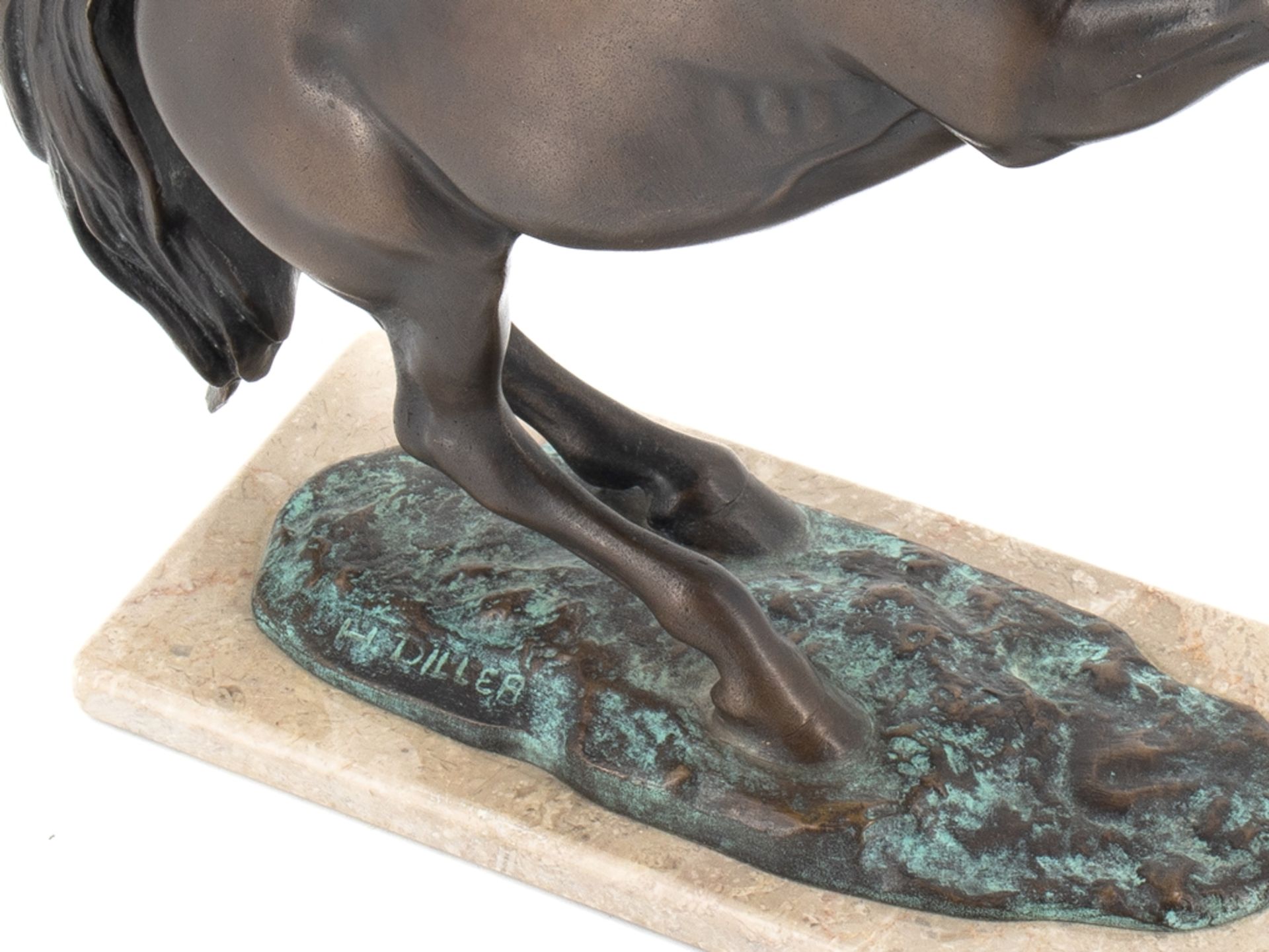 Diller Helmut (1911 - 1984), Bronzeskulptur "Steigendes Pferd" - Bild 9 aus 9