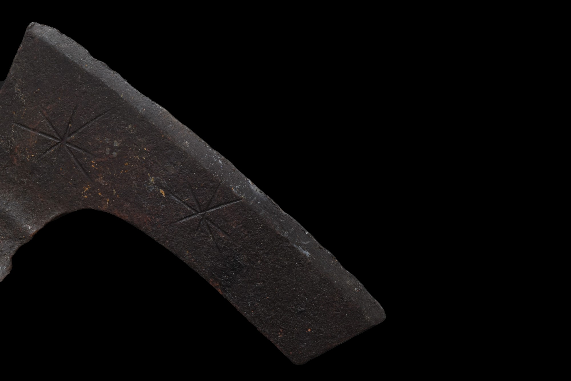 VIKING IRON BATTLE AXE - Image 2 of 3