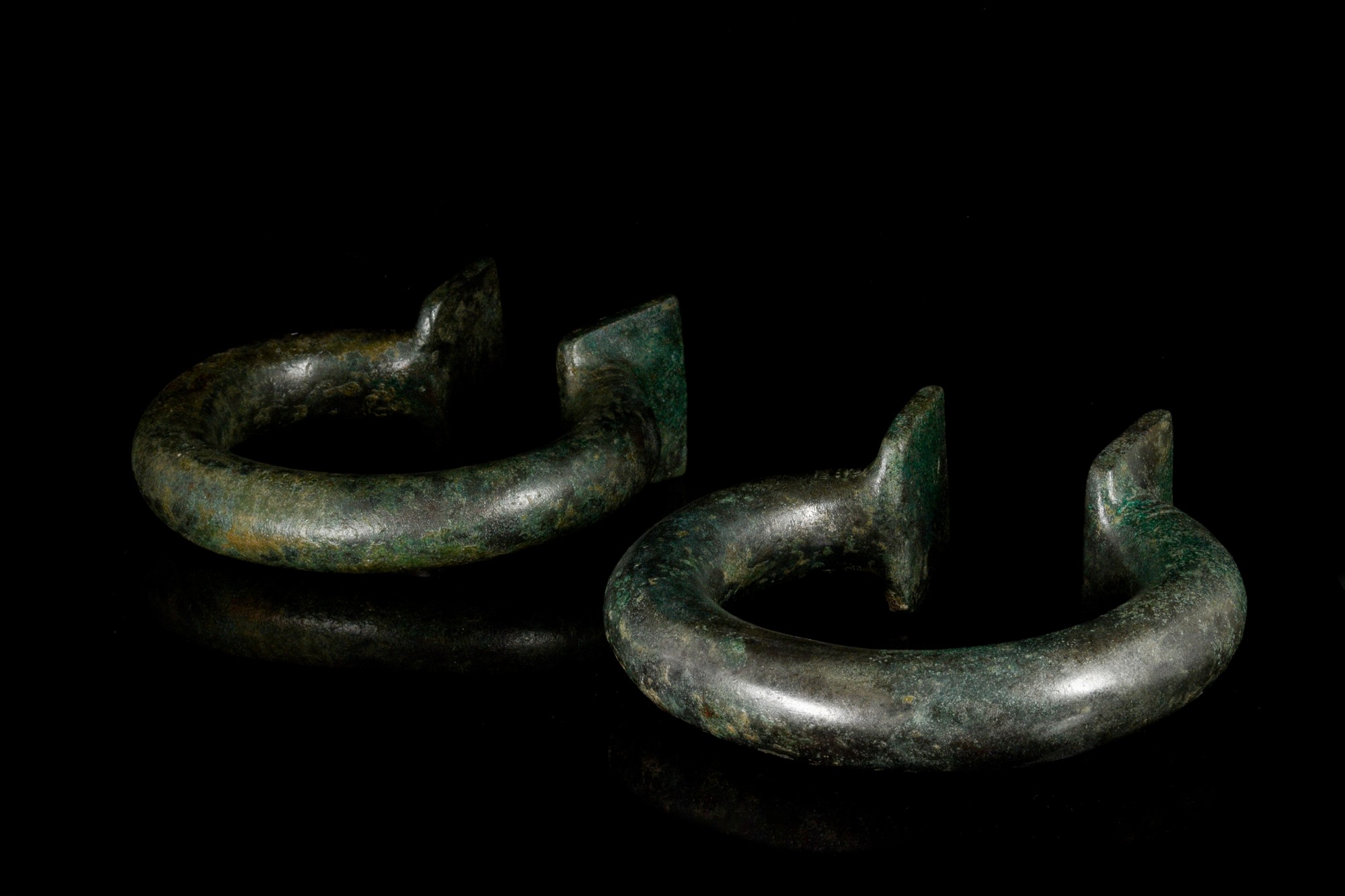 MASSIVE BRONZE AGE ARM RINGS / BRACELETS - Image 2 of 9