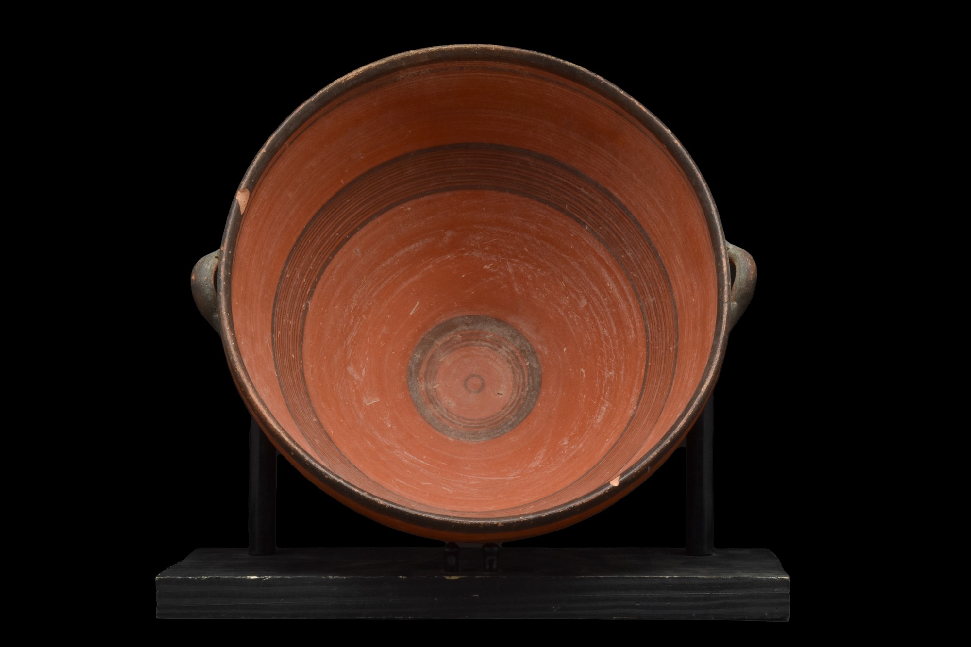 CYPRIOT BLACK ON RED WARE POTTERY BOWL - Image 2 of 4