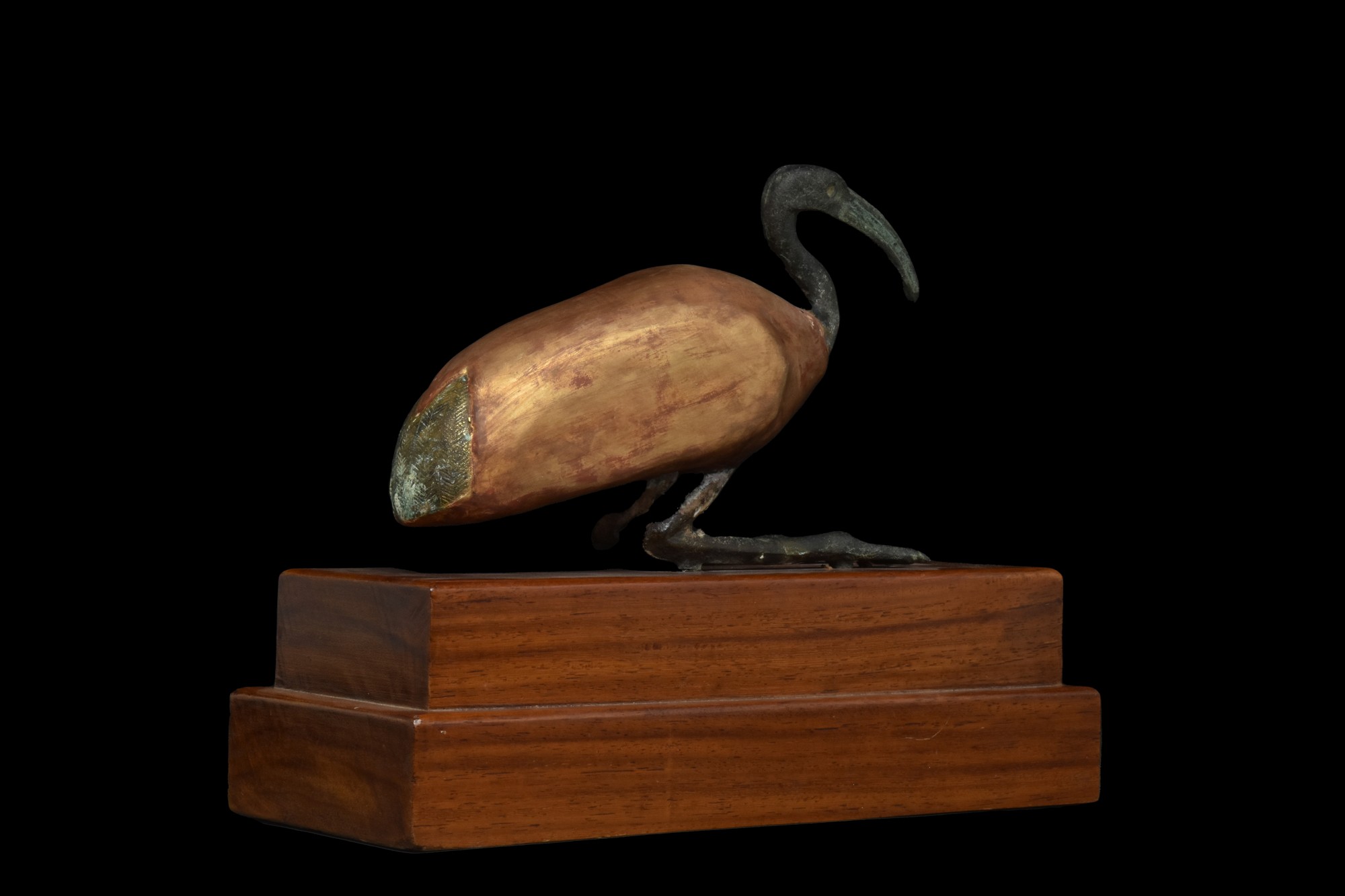 LARGE ANCIENT EGYPTIAN GILT WOOD AND BRONZE IBIS - Image 3 of 4