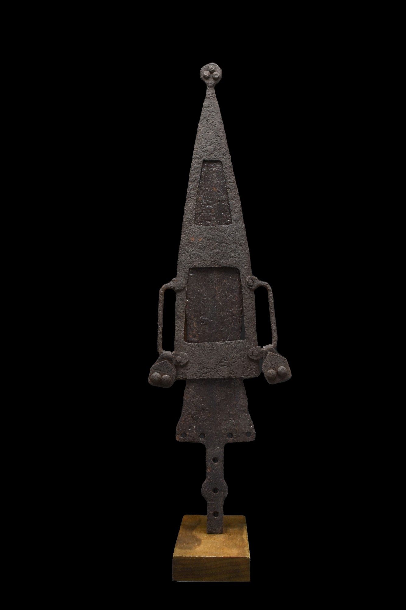 ANCIENT ROMAN IRON PUGIO DAGGER WITH SCABBARD - Image 2 of 6