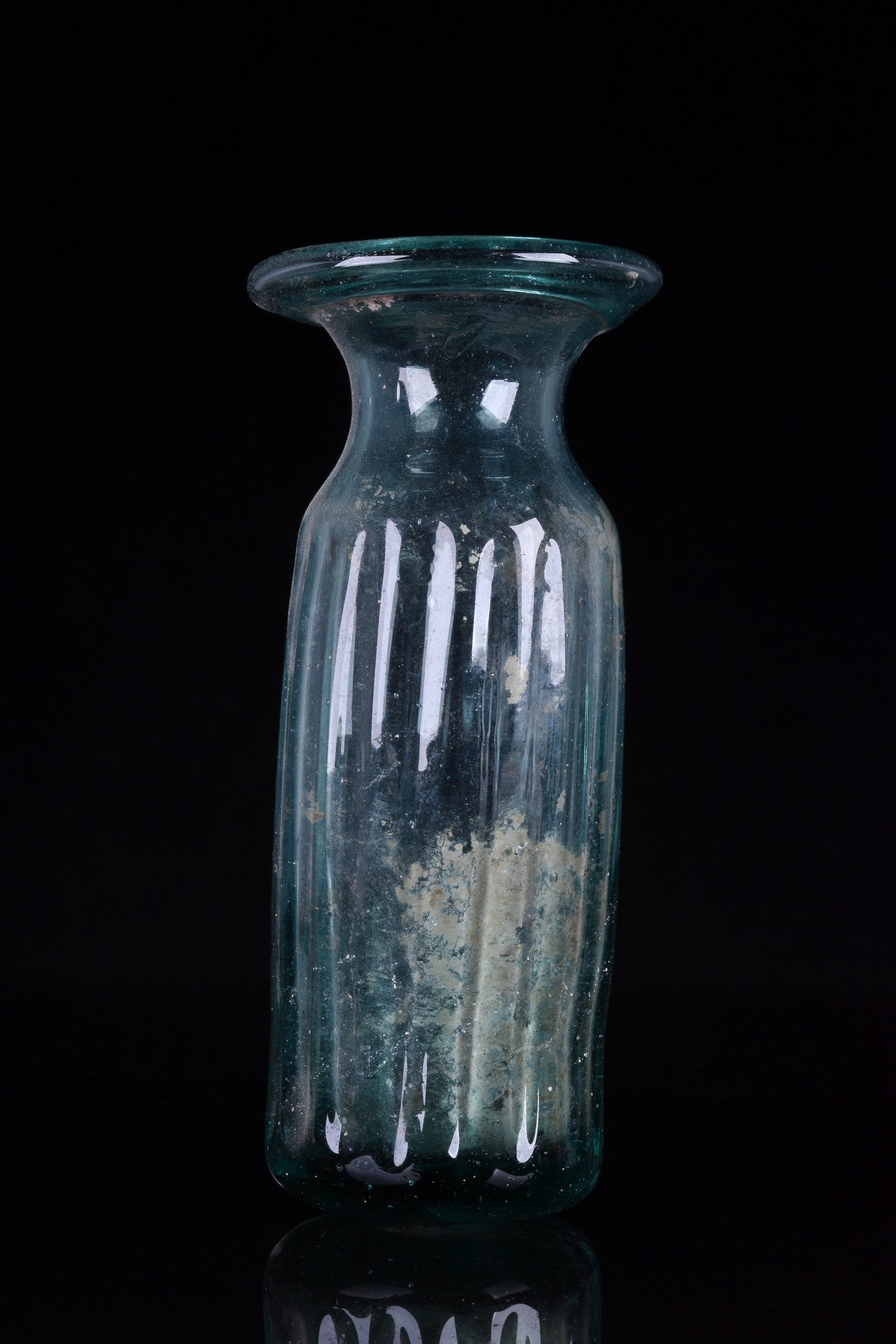 ANCIENT ROMAN OR BYZANTINE GLASS RIBBED FLASK