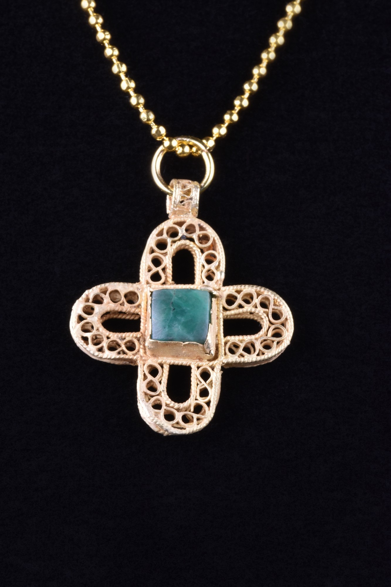 BYZANTINE GOLD OPEN-WORK CROSS WITH EMERALD